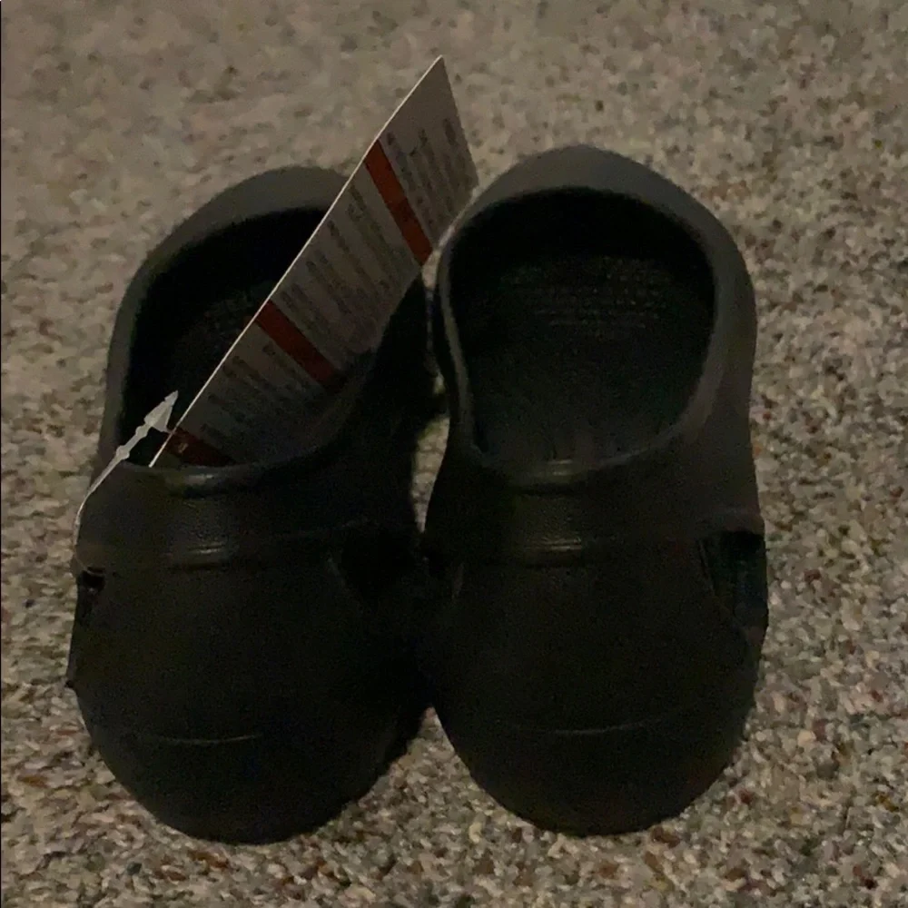 CROCS new flats